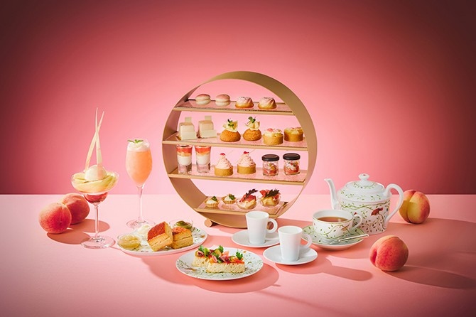 8月1日～9月7日限定　甘くほどけるピーチピンクが奏でる　桃アフタヌーンティー