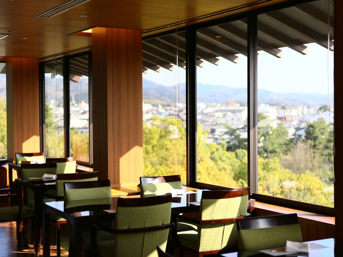 食のJOURNEY THROUGH TIME（時を旅する）体験　日本料理「花菊」26年の感謝を込めた宿泊プラン「日本料理「花菊」リニューアル前 最後の会席プラン」について