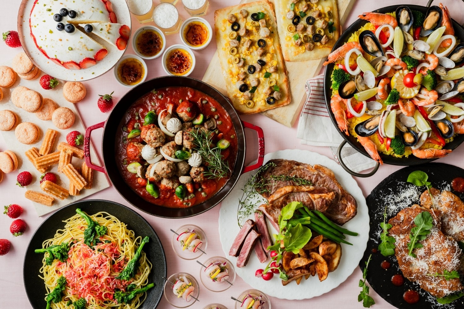 いちごのモンブラン＆ローストビーフがランチ限定で登場「旅するブッフェ イタリア＆スペイン」春の行楽シーズン到来！駅チカで楽しむ 陽気と情熱の味