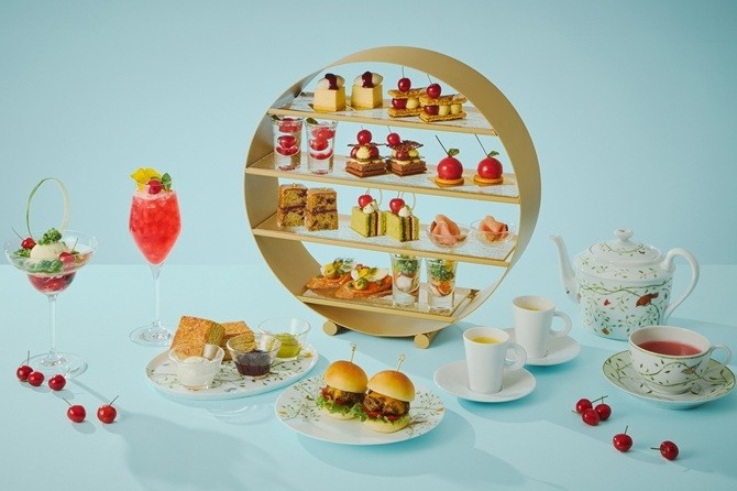 みずみずしく初夏を彩る　さくらんぼアフタヌーンティー　甘酸っぱくジューシーで、つややかな果実を堪能　冷涼感あふれるパフェも登場